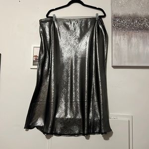 NWT! Silver LOFT plus midi skirt.
